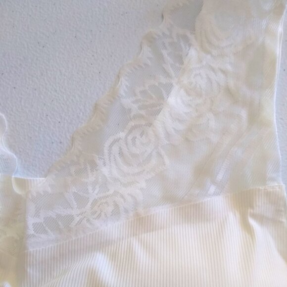 L/XL White Lace Boudoir Bralette w. Matching Floral Earrings! Feminine Seductive - Picture 10 of 14